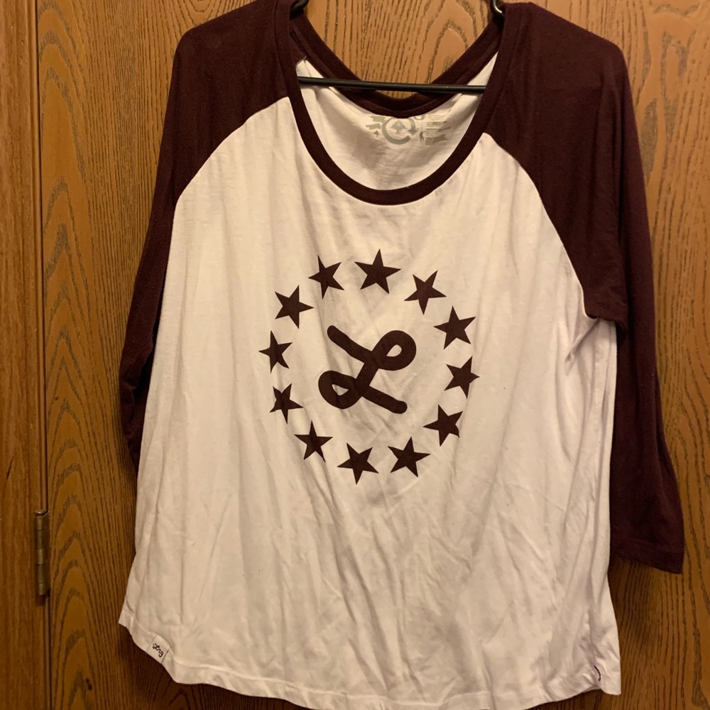 Juniors XL LRG baseball tee